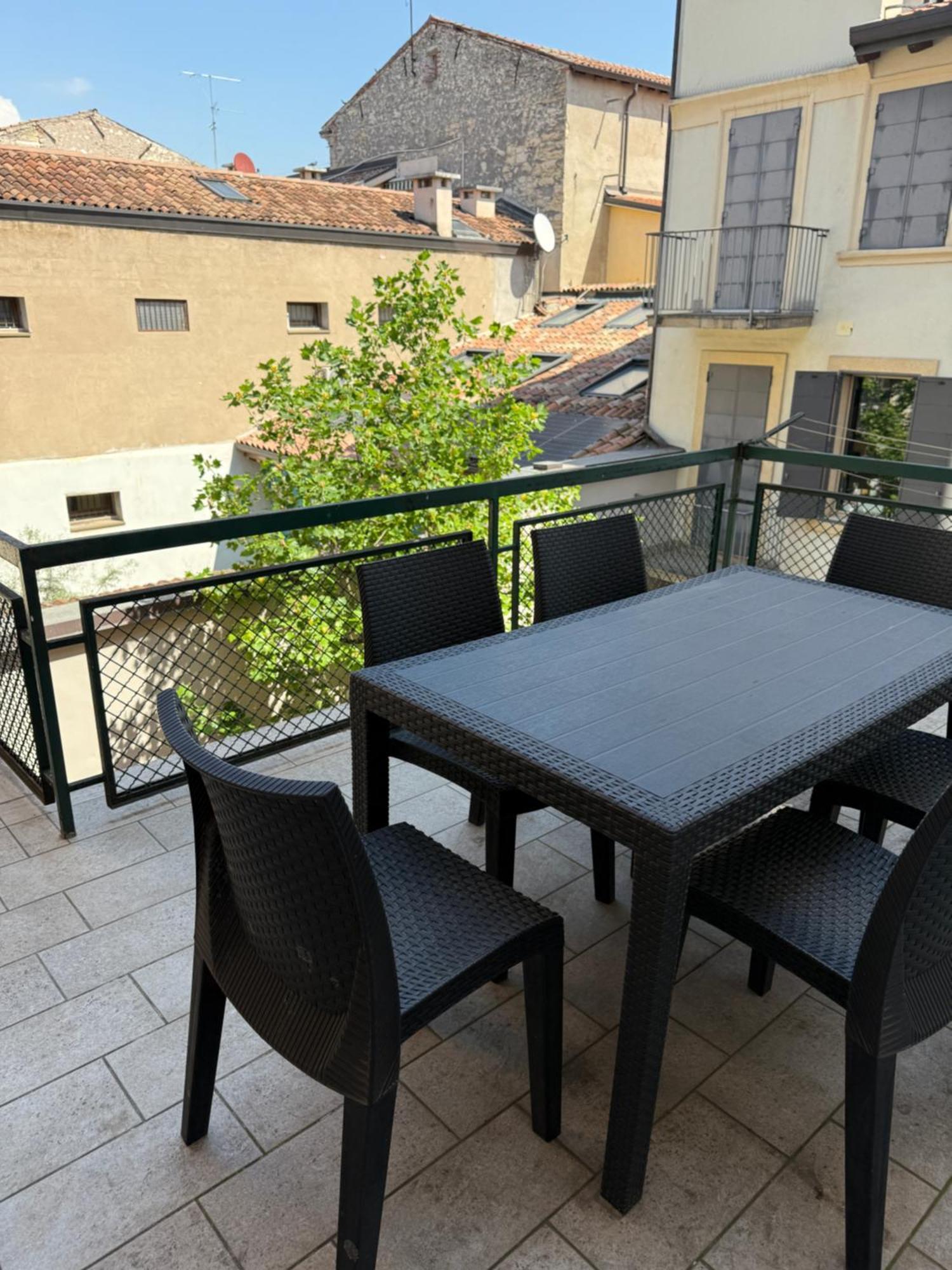 La Terrazza Di Vittoria Lejlighed Verona Eksteriør billede